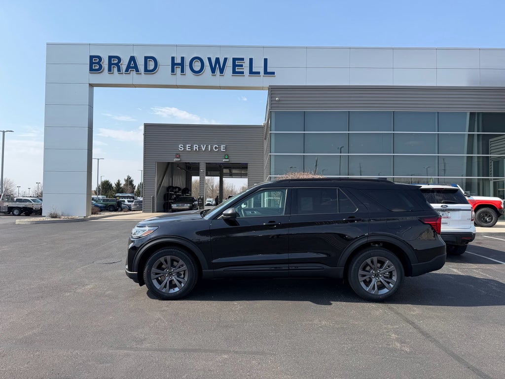 2026 Ford Explorer Active w/200A Pkg