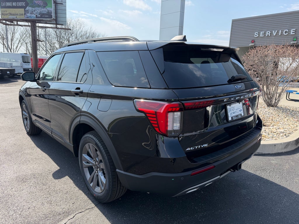 2026 Ford Explorer Active w/200A Pkg