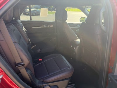 2027 Ford Explorer Platinum