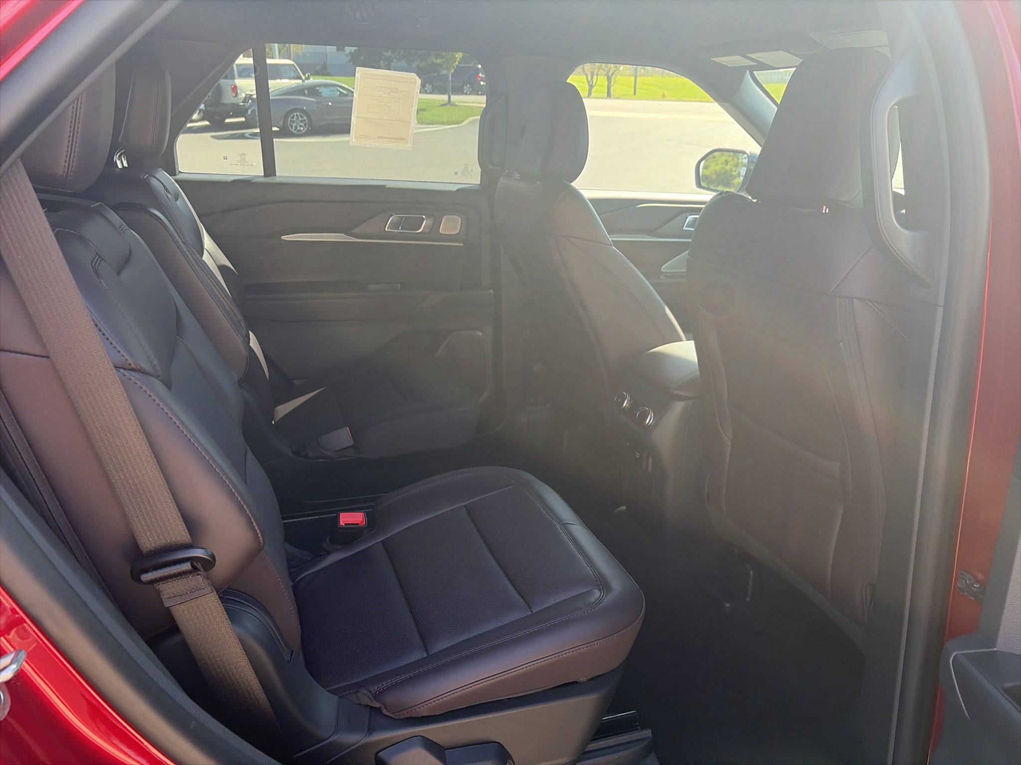2027 Ford Explorer Platinum