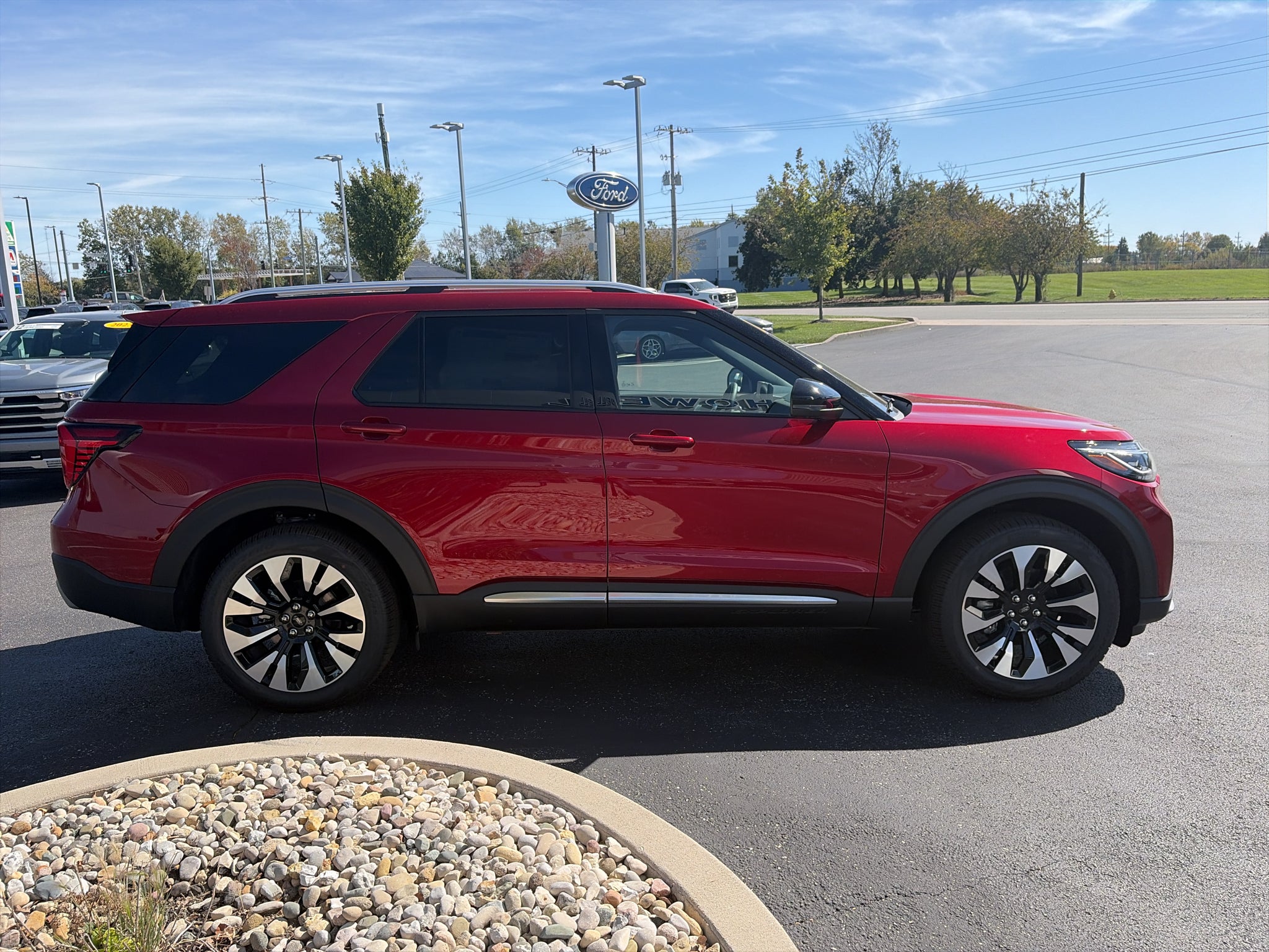 2027 Ford Explorer Platinum
