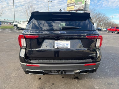 2025 Ford Explorer ST-Line