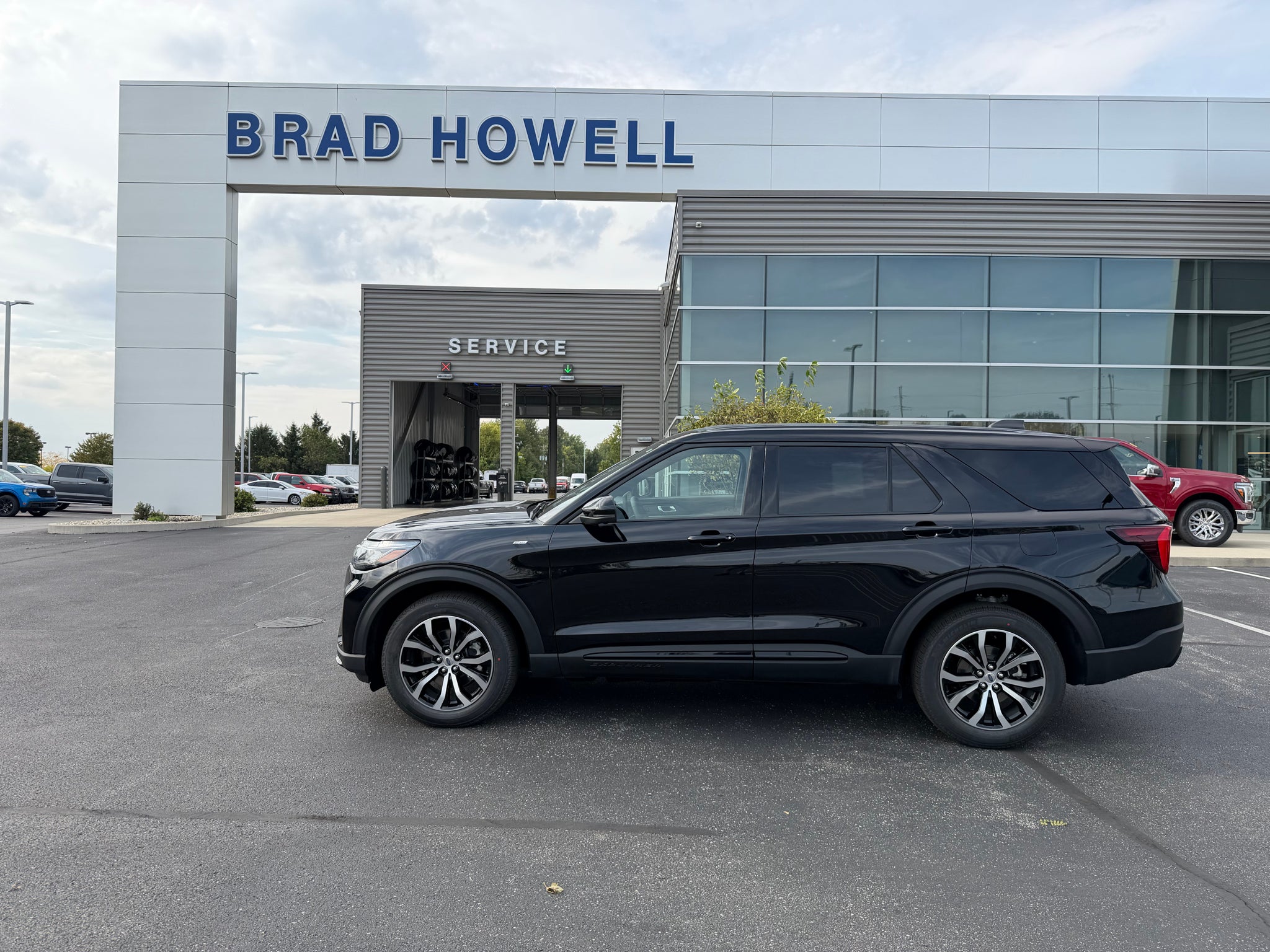 2027 Ford Explorer ST-Line