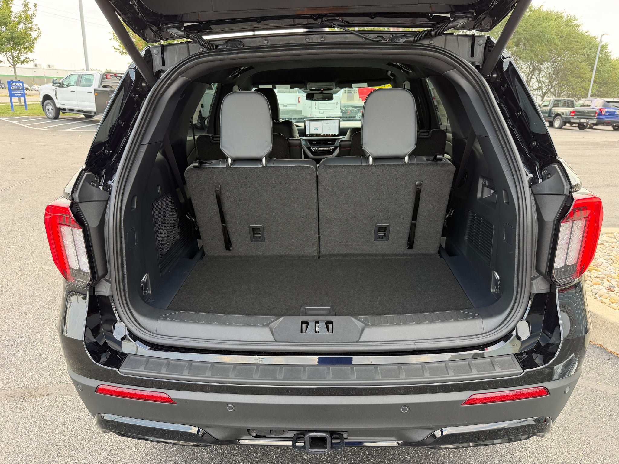 2027 Ford Explorer ST-Line