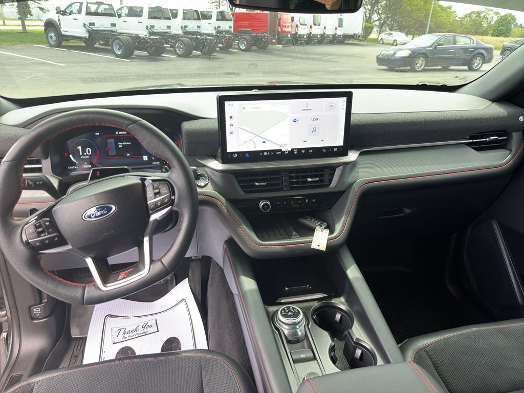 2025 Ford Explorer ST