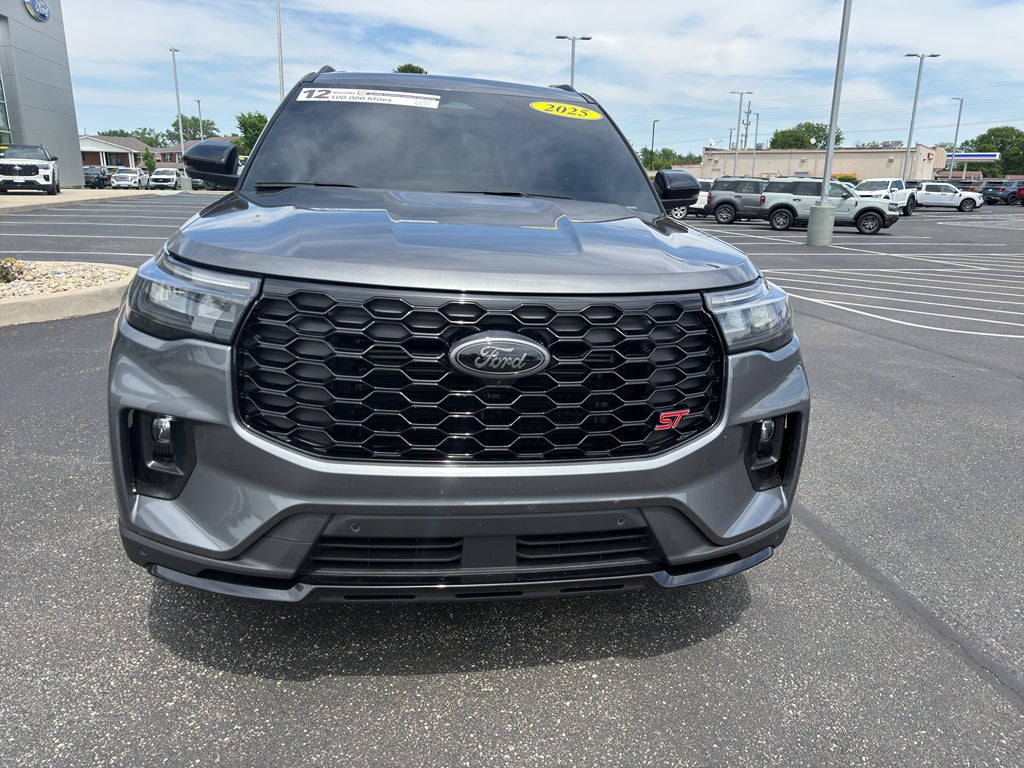 2025 Ford Explorer ST
