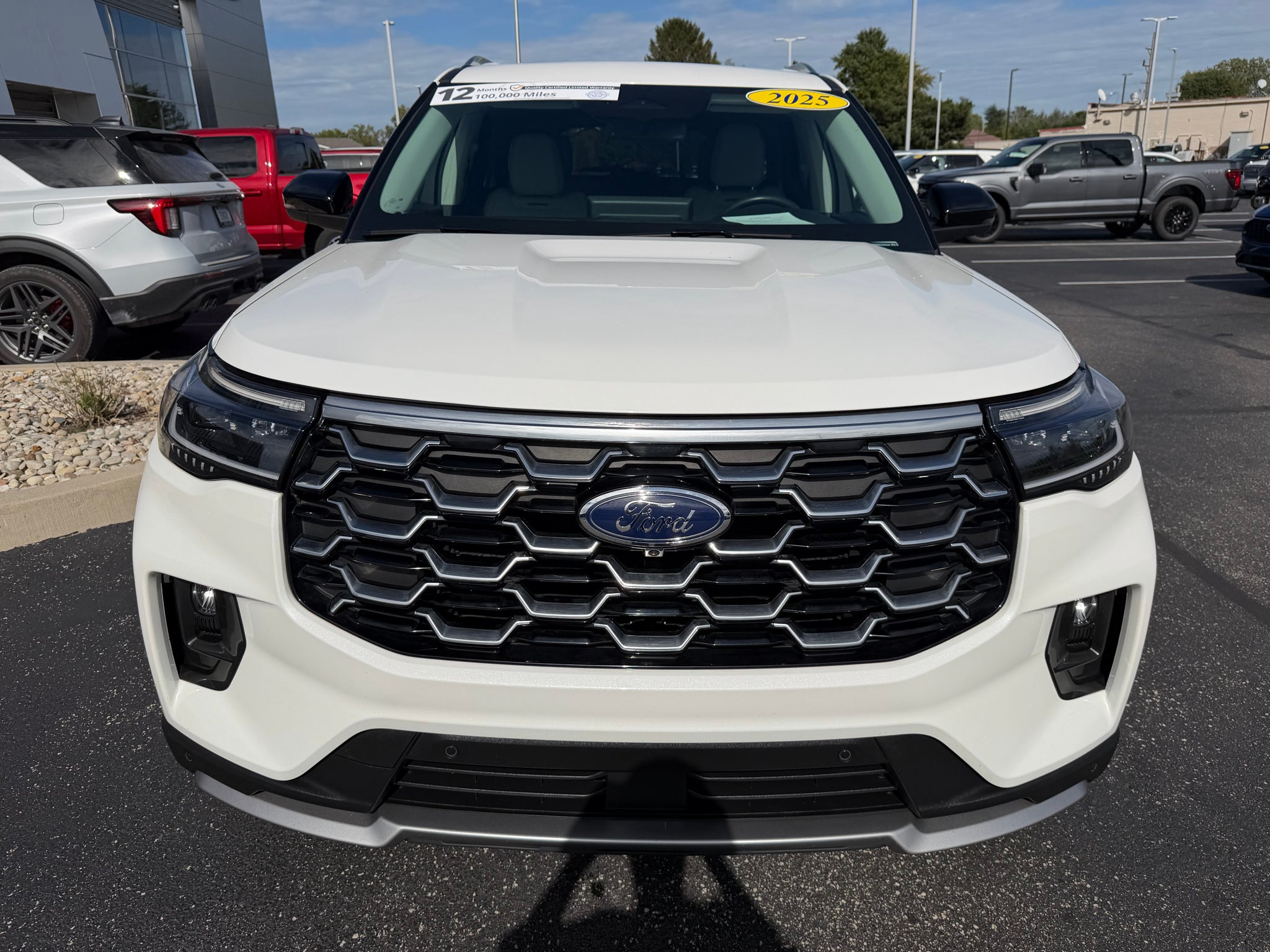 2025 Ford Explorer Platinum