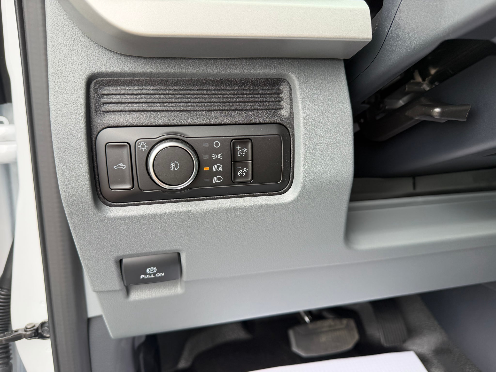 2027 Ford F-250 XL