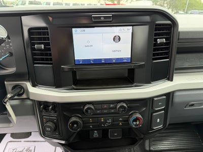 2027 Ford F-250 XL