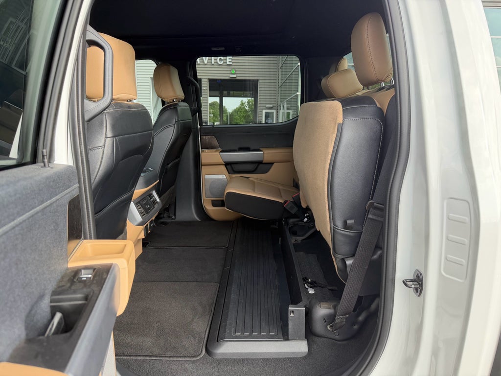 2023 Ford F-250 LARIAT