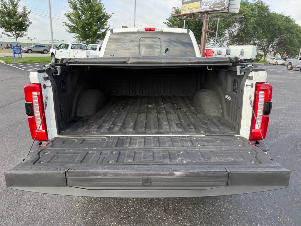 2023 Ford F-250 LARIAT