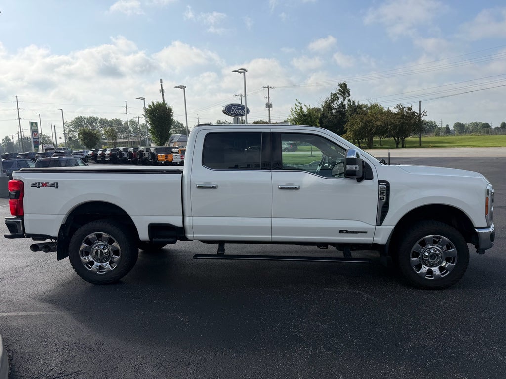 2023 Ford F-250 LARIAT