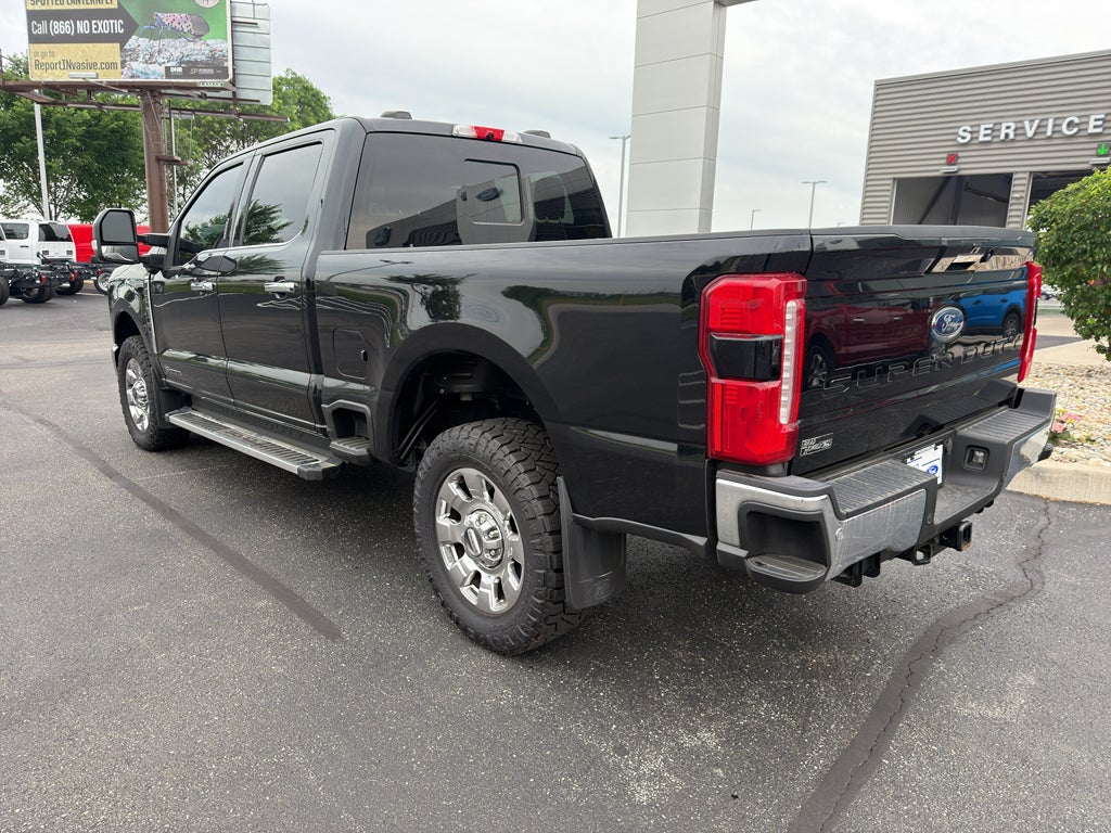 2023 Ford F-250 LARIAT