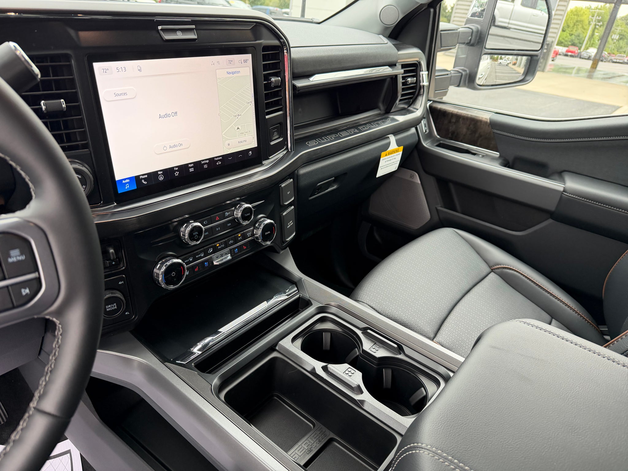 2027 Ford F-350 Platinum