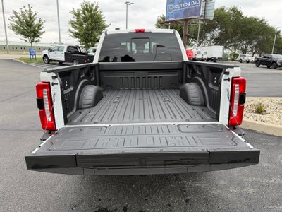 2027 Ford F-350 Platinum