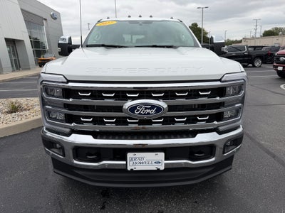 2027 Ford F-350 Platinum