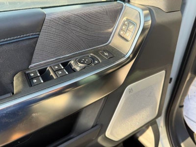 2025 Ford F-350 Platinum