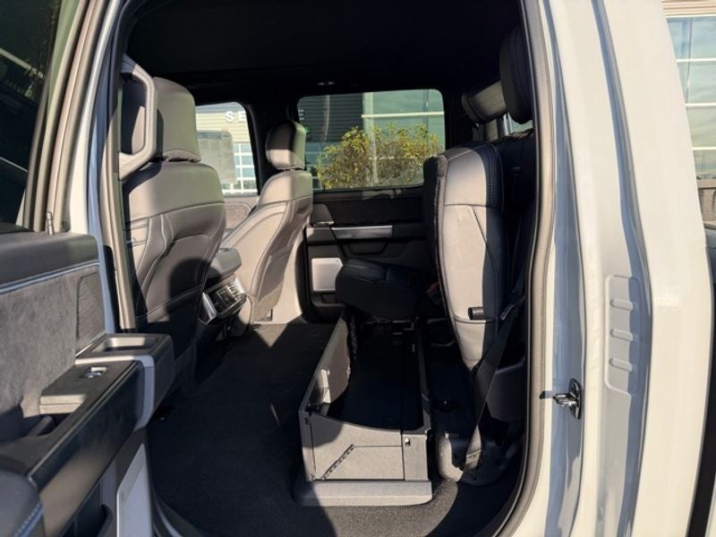 2025 Ford F-350 Platinum