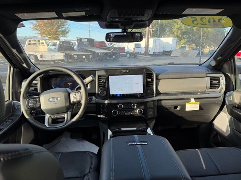 2025 Ford F-350 Platinum