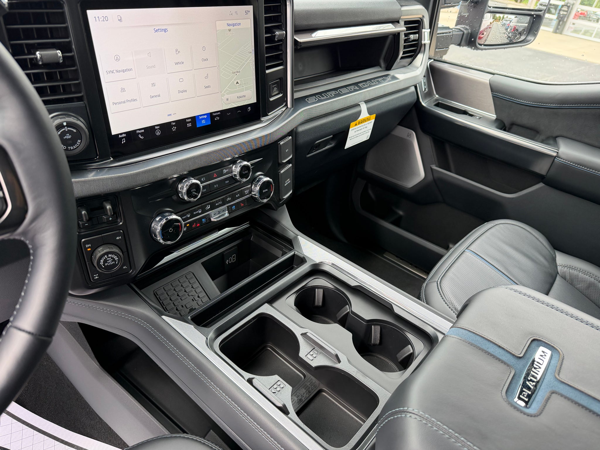 2027 Ford F-350 Platinum