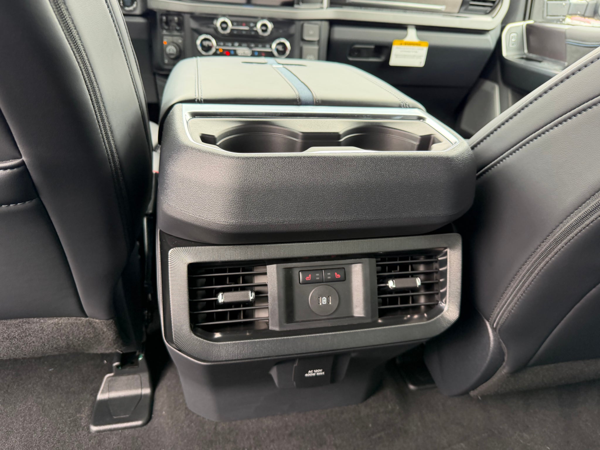 2027 Ford F-350 Platinum