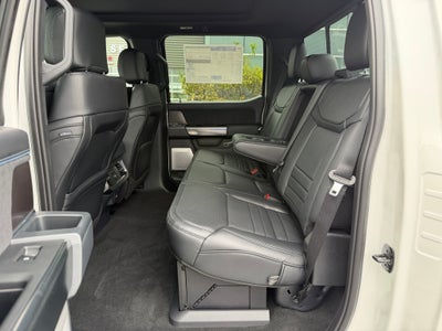 2027 Ford F-350 Platinum