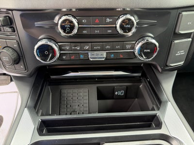 2027 Ford F-350 Platinum