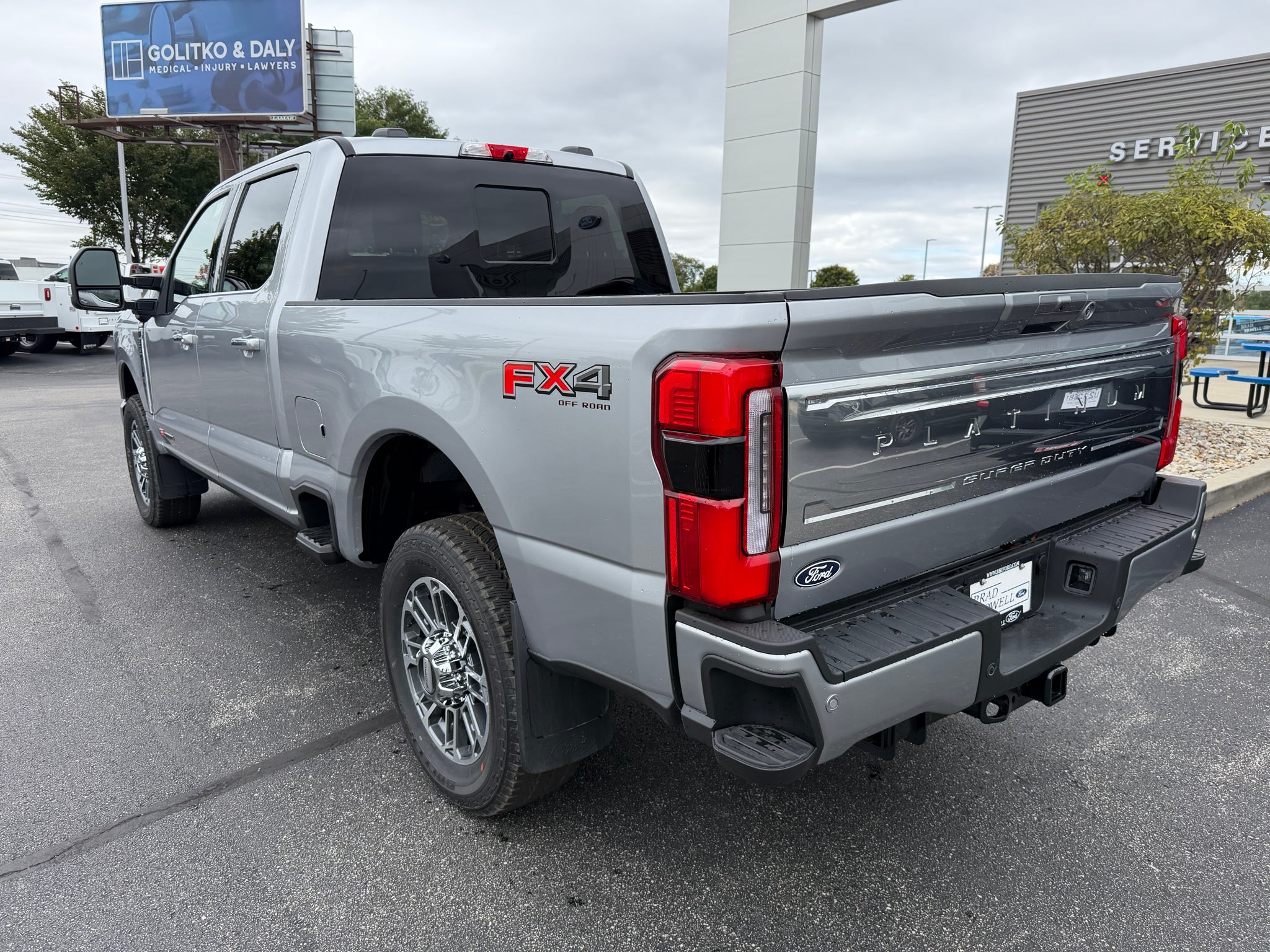 2027 Ford F-350 Platinum