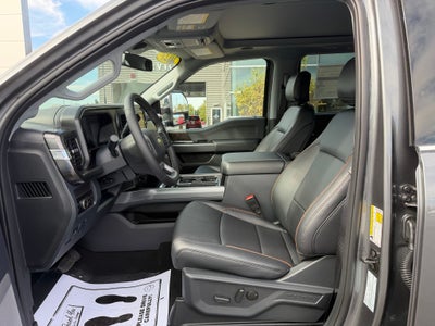 2027 Ford F-350 LARIAT