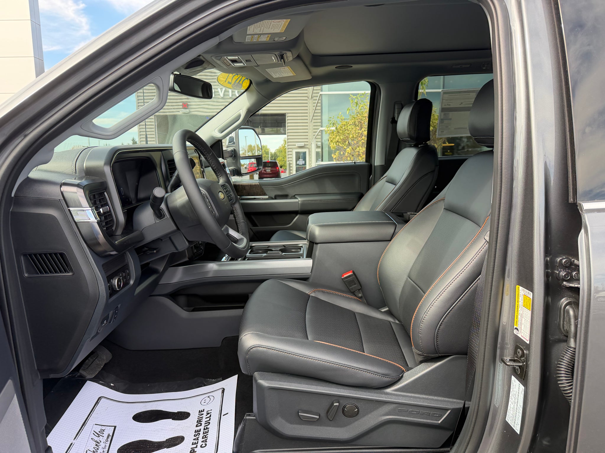2027 Ford F-350 LARIAT