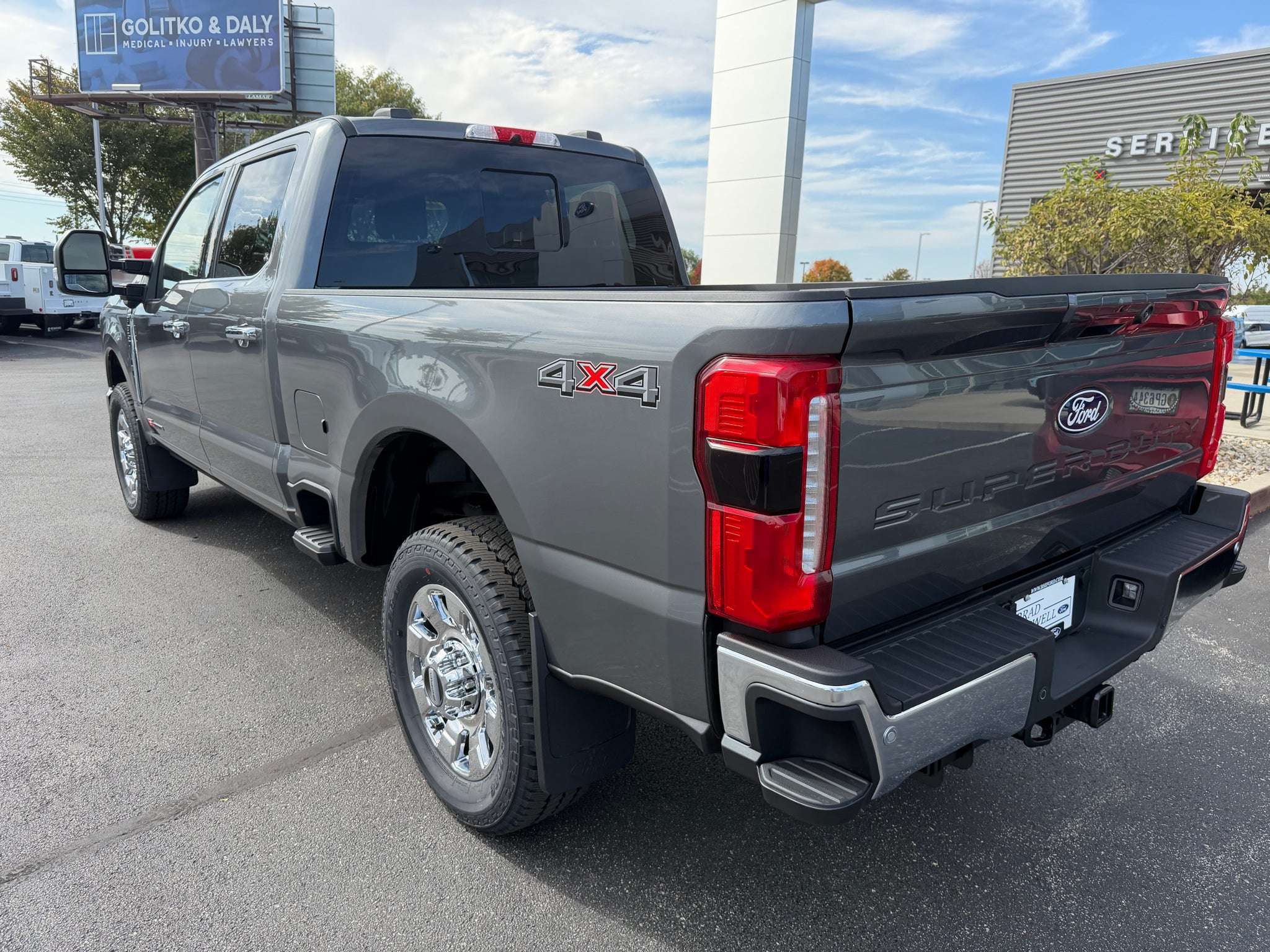 2027 Ford F-350 LARIAT