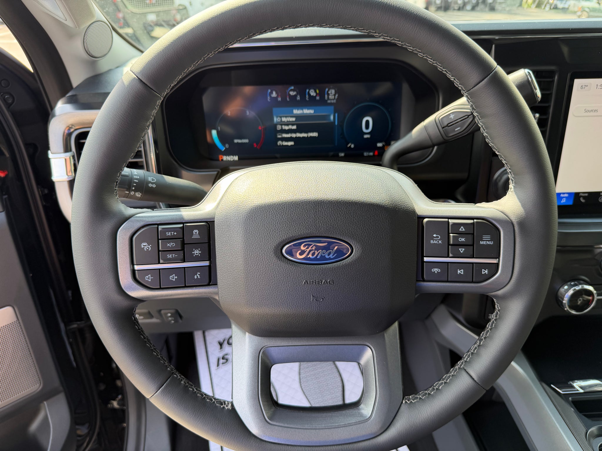 2027 Ford F-350 LARIAT