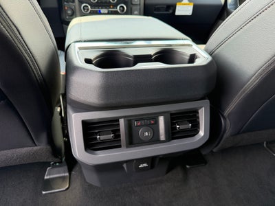 2027 Ford F-350 LARIAT