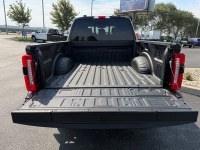 2027 Ford F-350 LARIAT