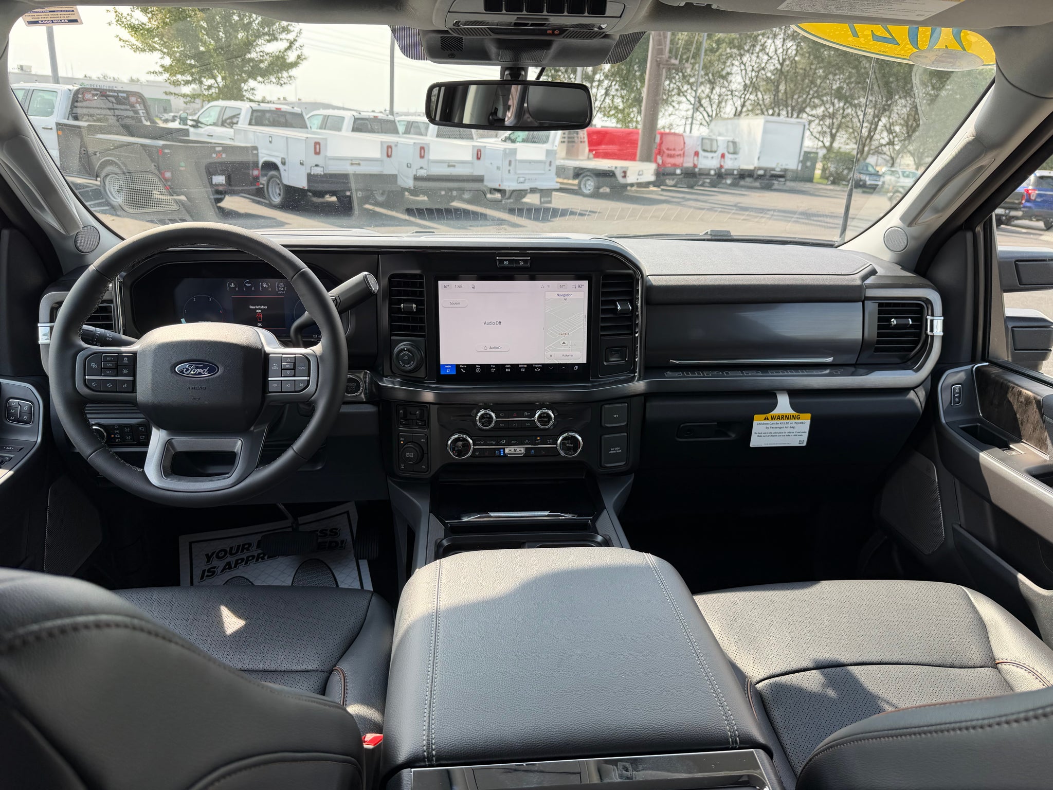 2027 Ford F-350 LARIAT