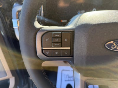 2027 Ford F-350 LARIAT
