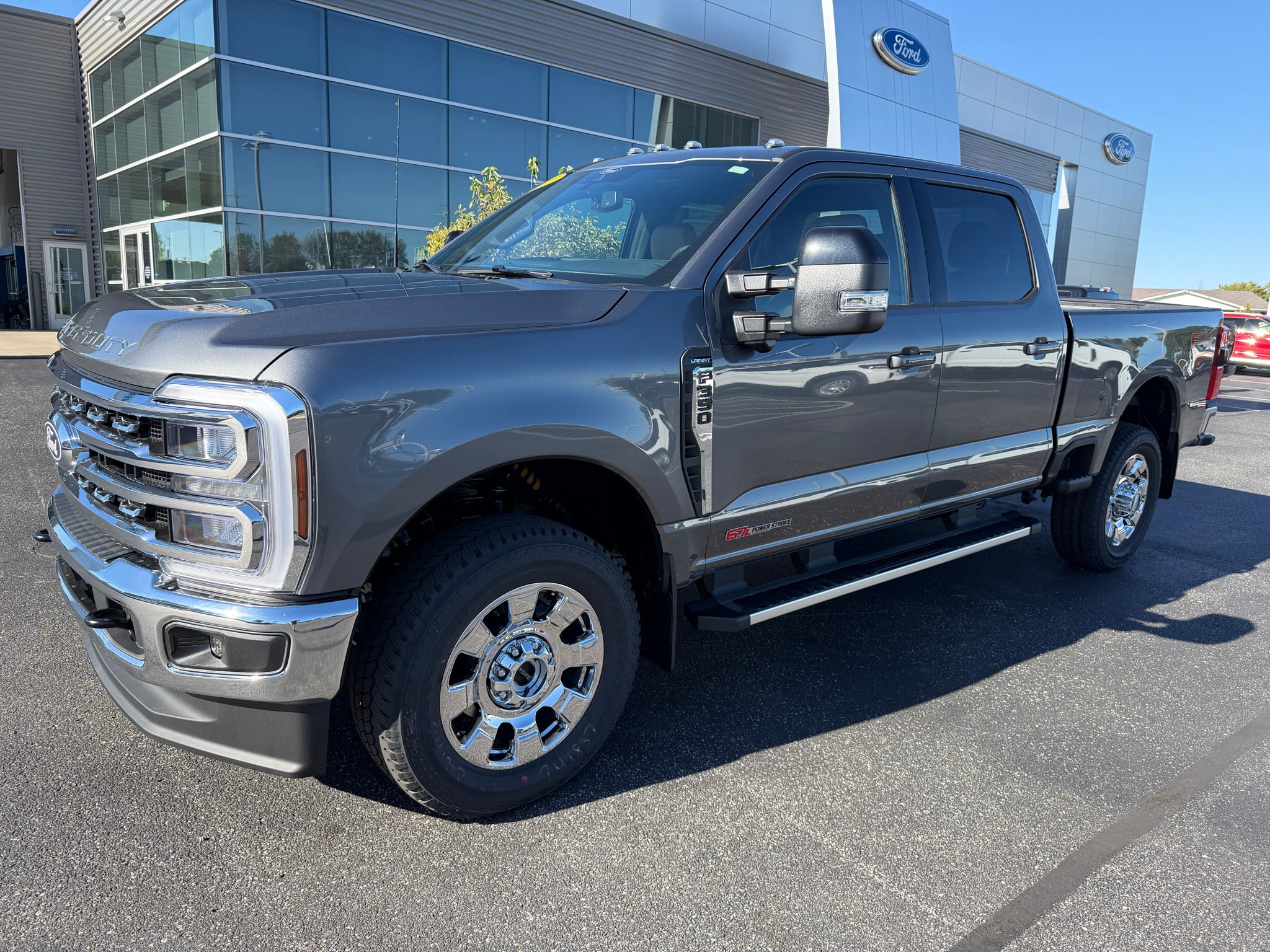 2027 Ford F-350 LARIAT