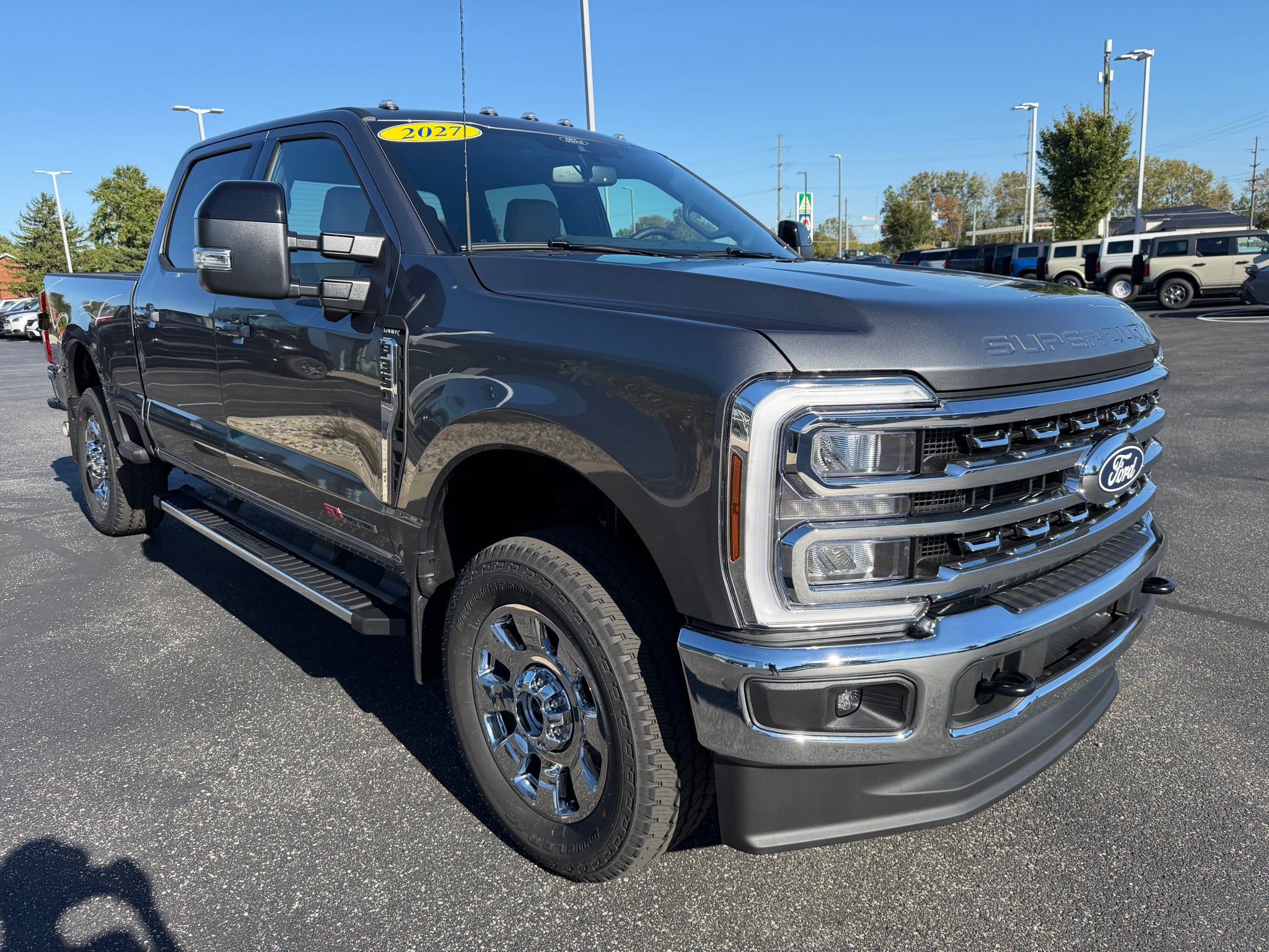 2027 Ford F-350 LARIAT