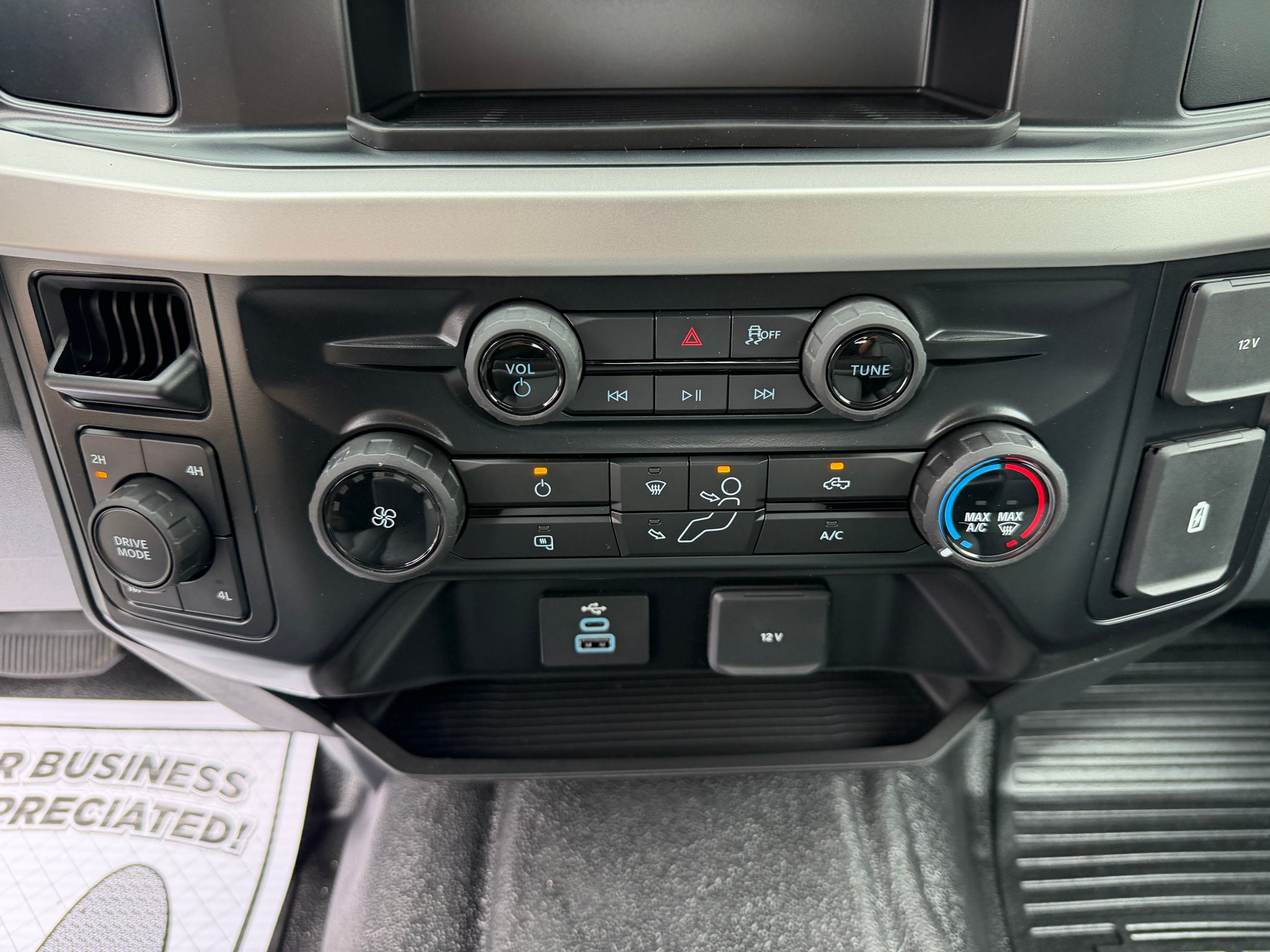 2027 Ford F-350 XL