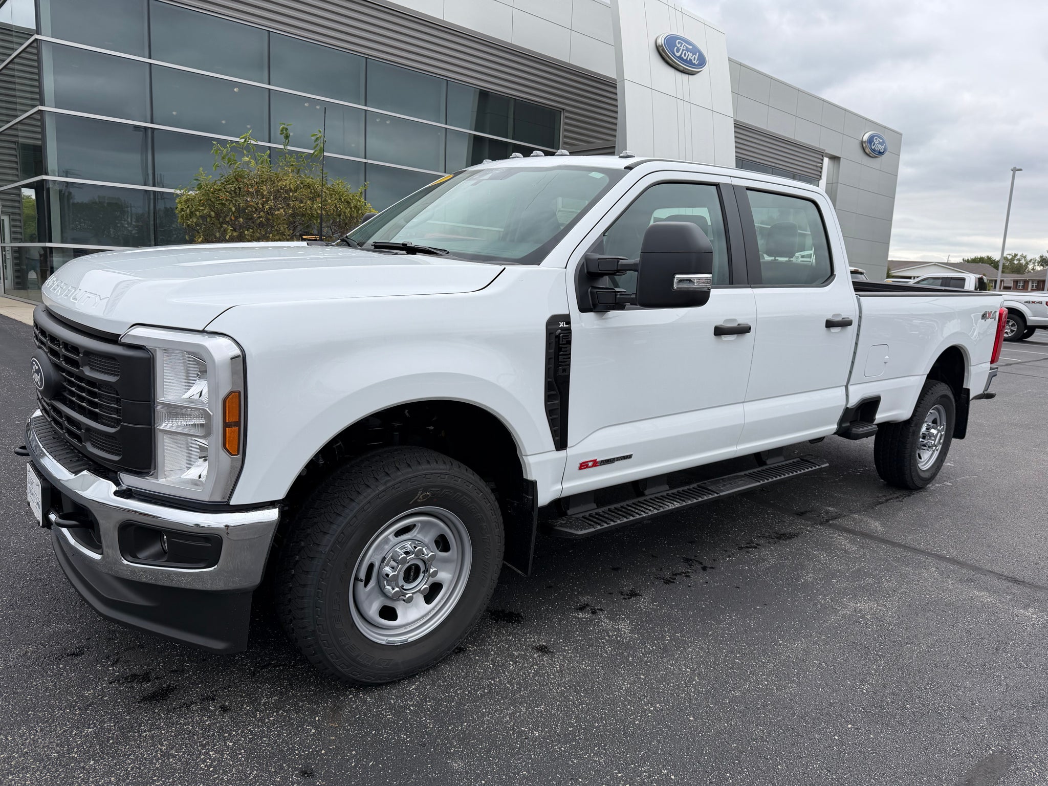 2027 Ford F-350 XL