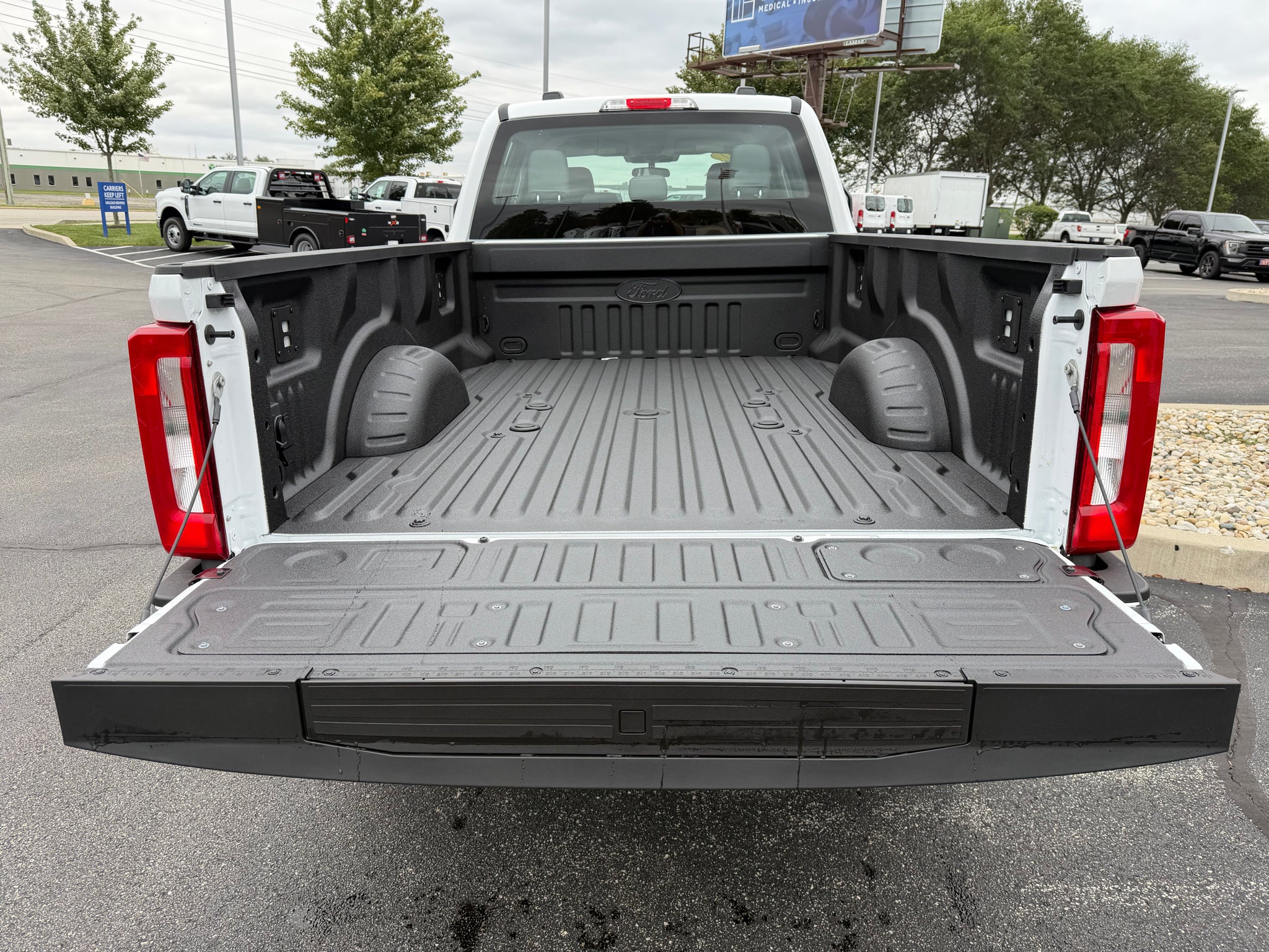 2027 Ford F-350 XL