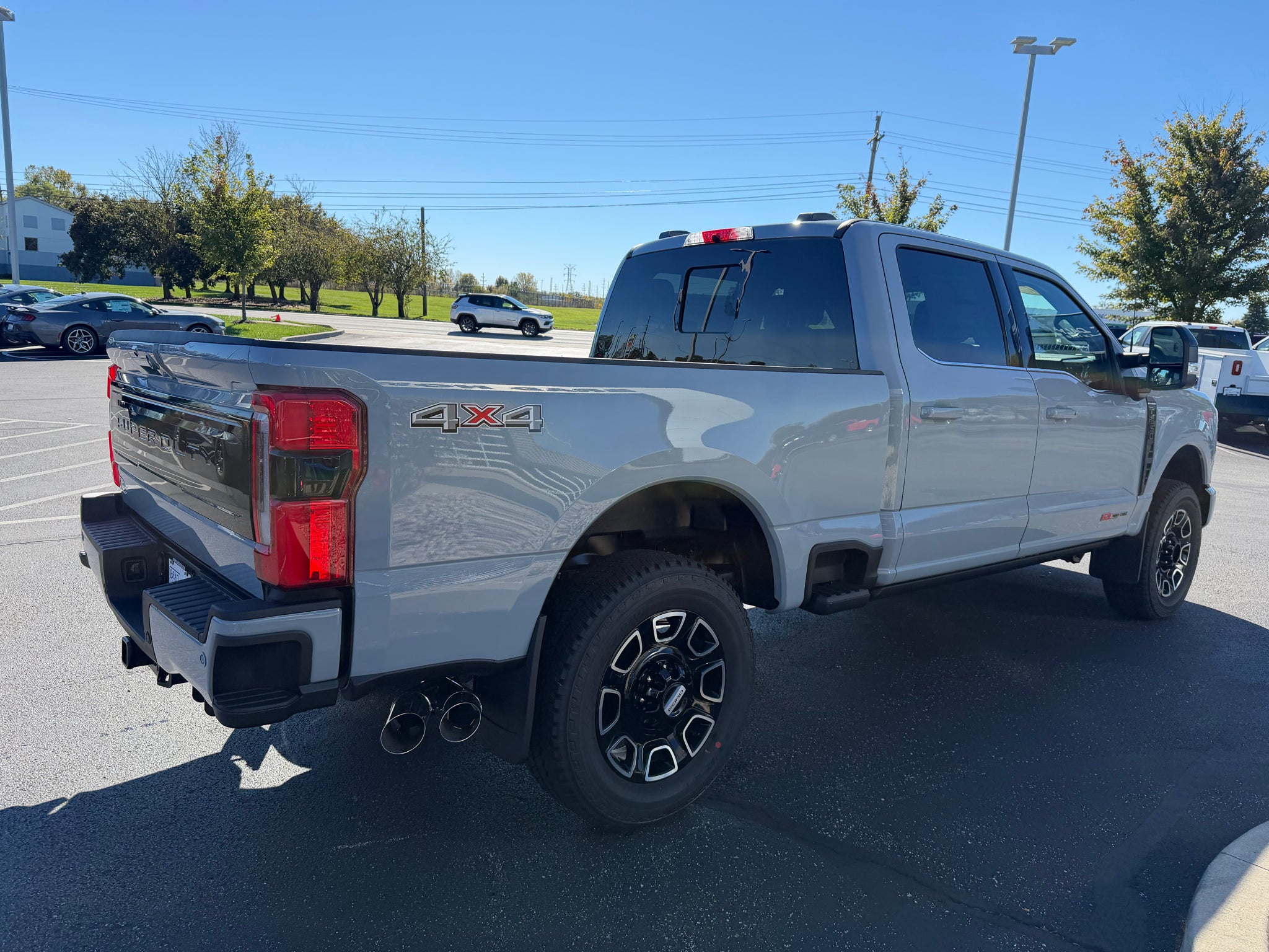 2027 Ford F-350 Platinum