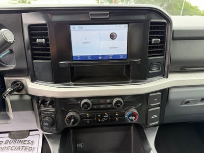 2025 Ford F-350 XLT