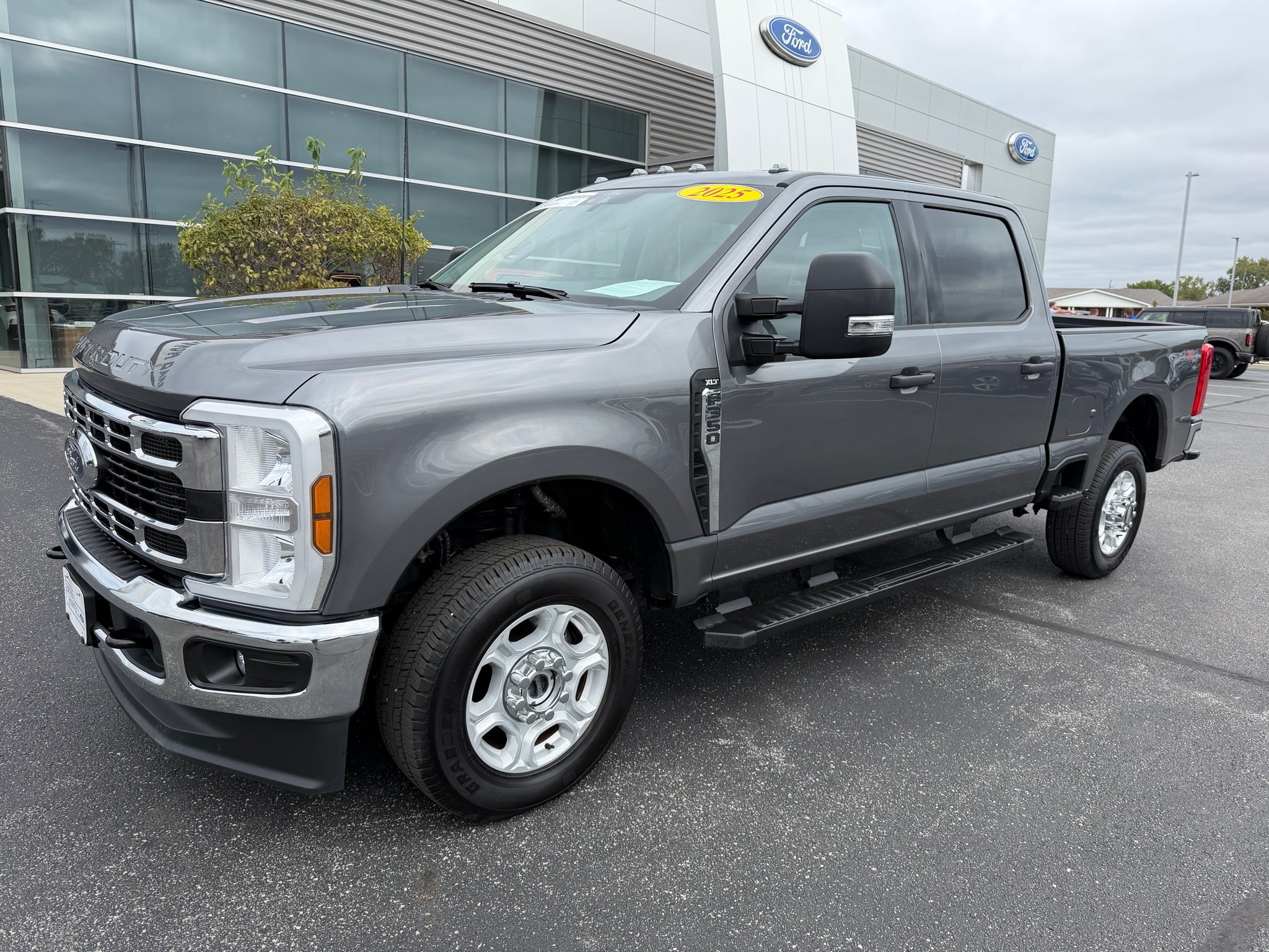 2025 Ford F-350 XLT