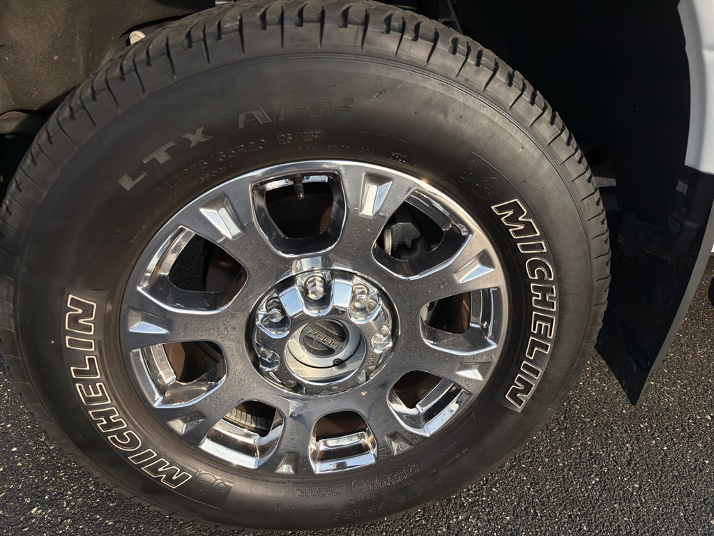 2022 Ford F-350 LARIAT