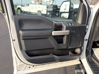 2022 Ford F-350 LARIAT