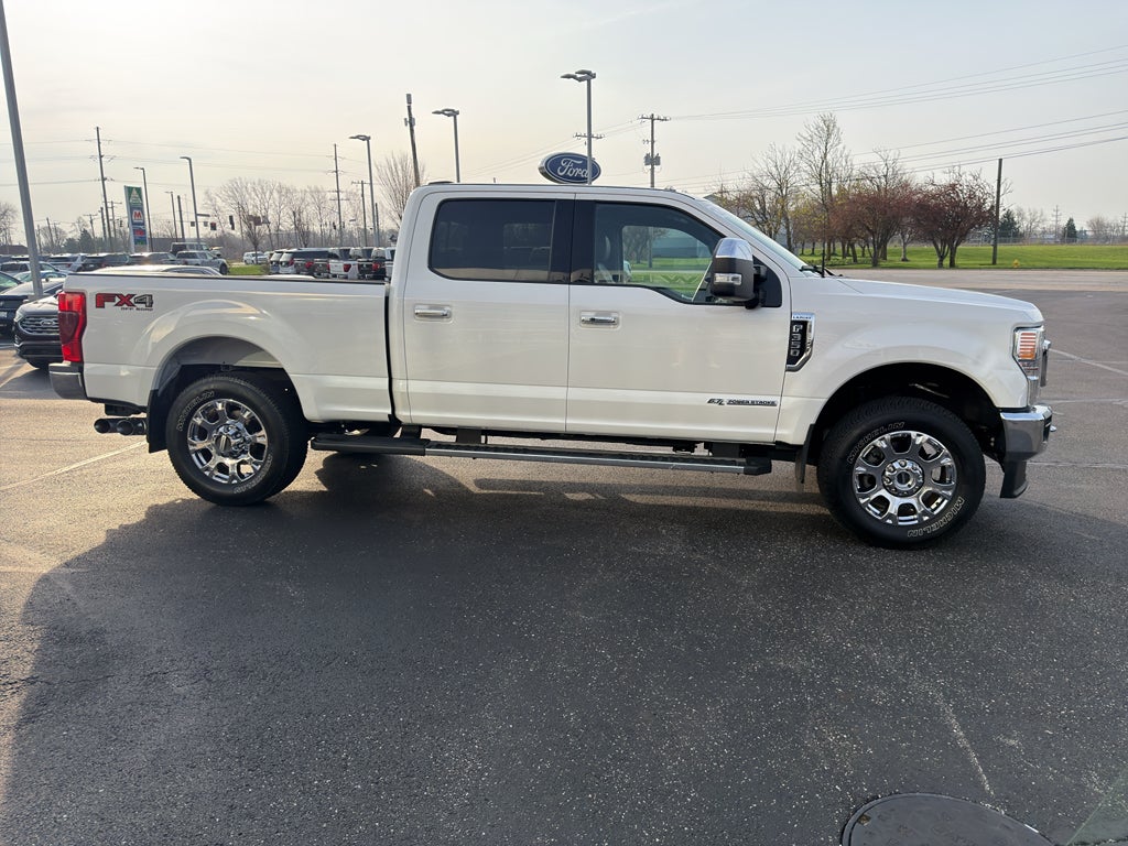 2022 Ford F-350 LARIAT