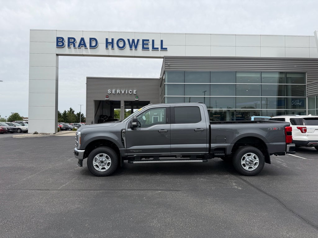 2026 Ford F-350 XLT