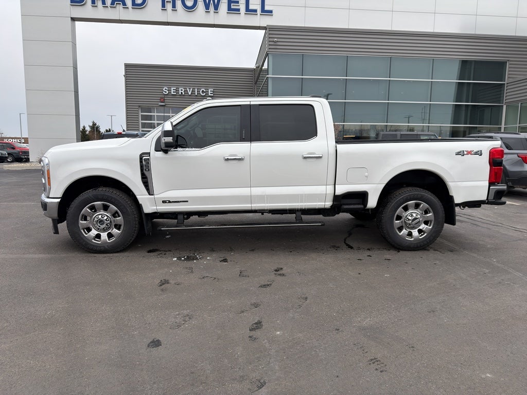 2023 Ford F-350 LARIAT
