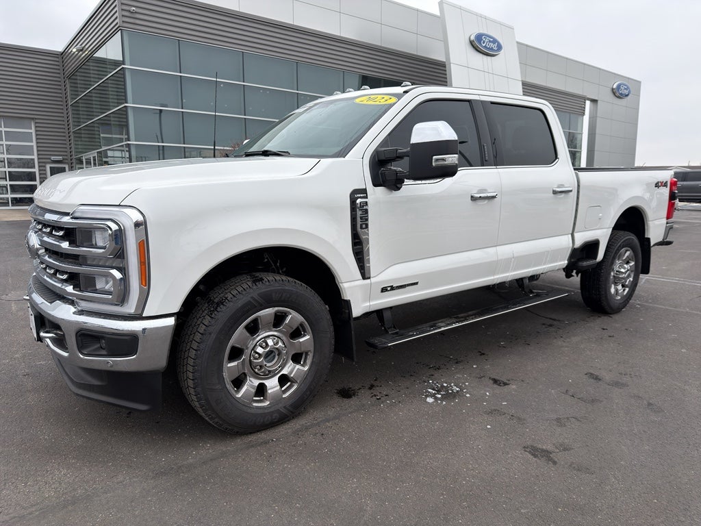 2023 Ford F-350 LARIAT